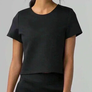 Lululemon Shaped Short Sleeve Black Sz 8